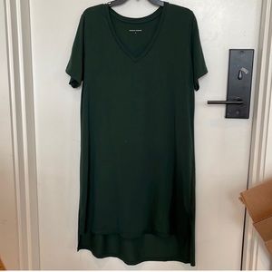 Universal Standard Small Dark Green Tessino